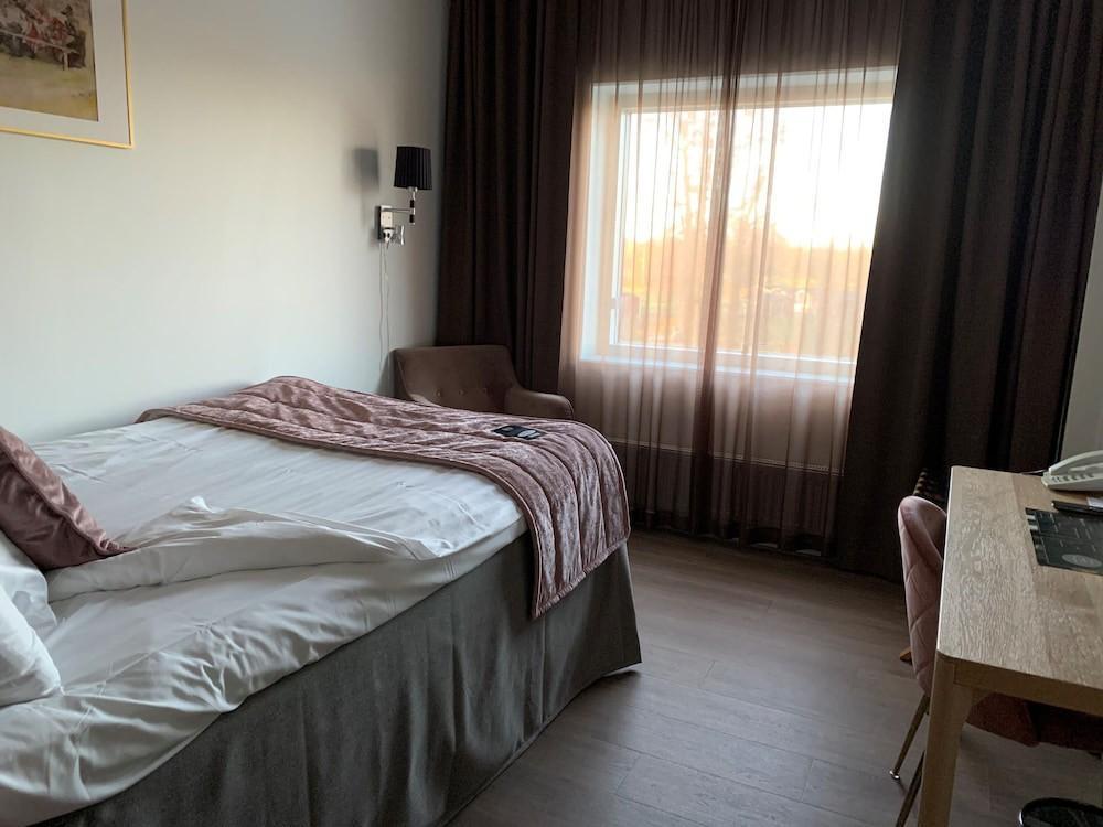 Skara Konsthotell Ngoại thất bức ảnh